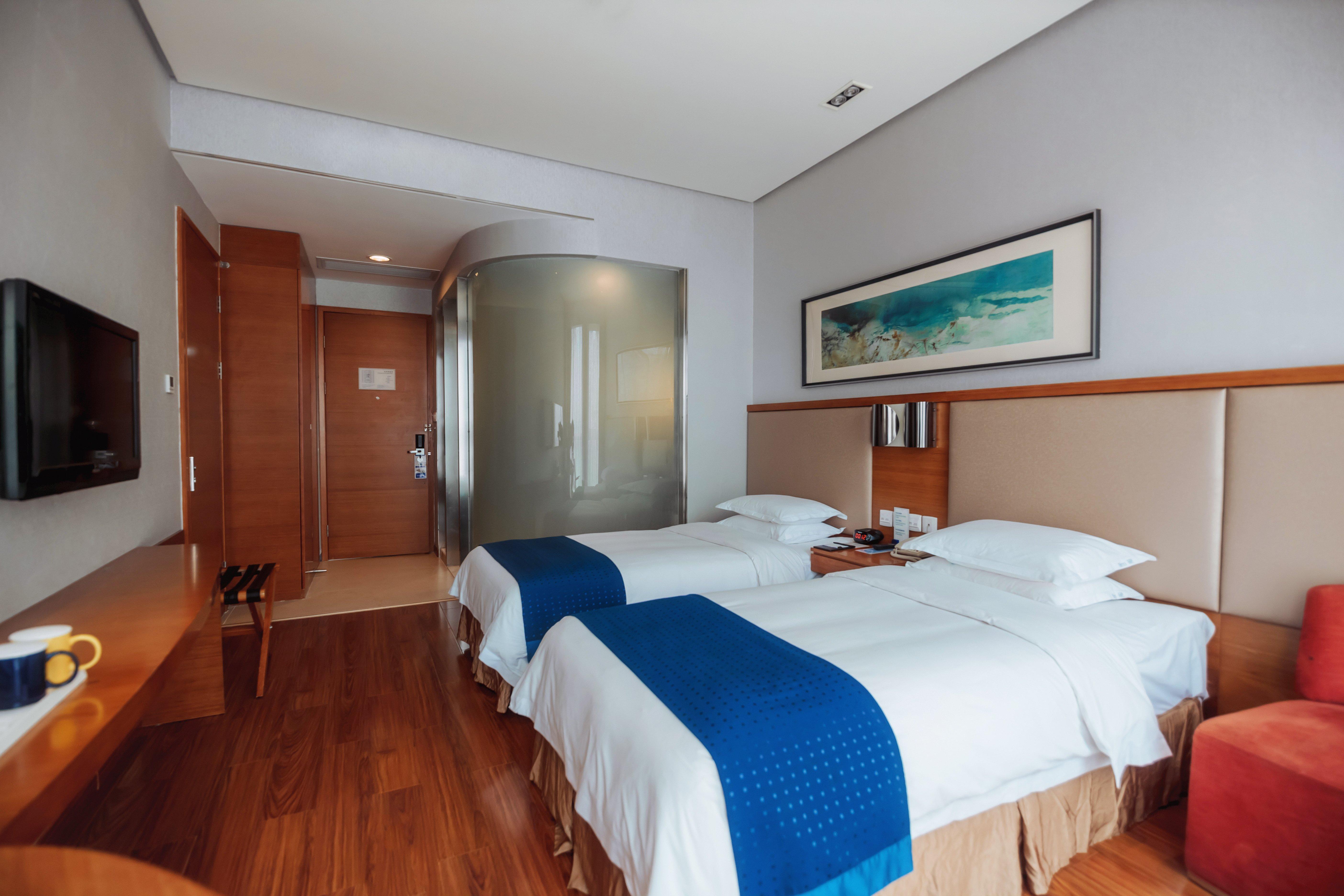Holiday Inn Express Chongqing Guanyinqiao By Ihg Экстерьер фото